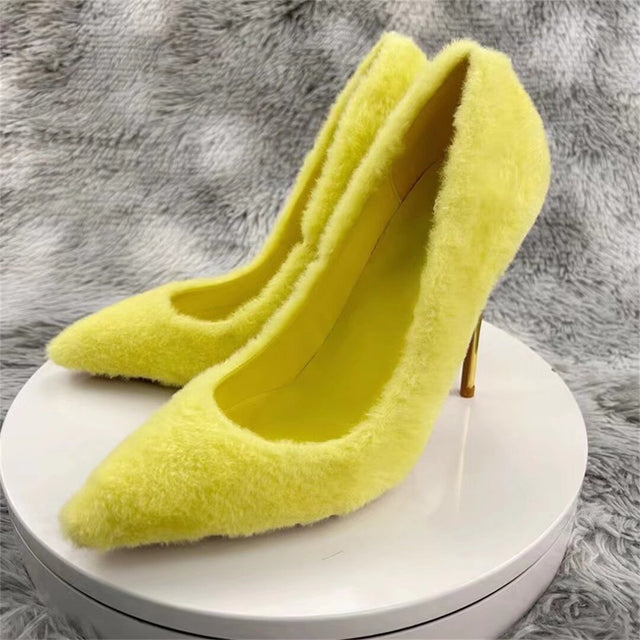 Silvareign Ebonique Event Pumps