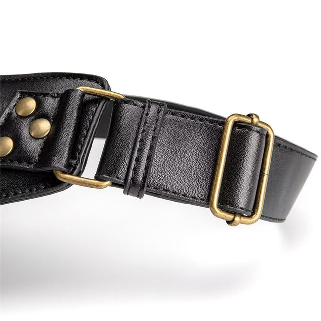 Crossbody Chic by Veltique