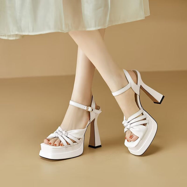 Enlevira Glow Heels