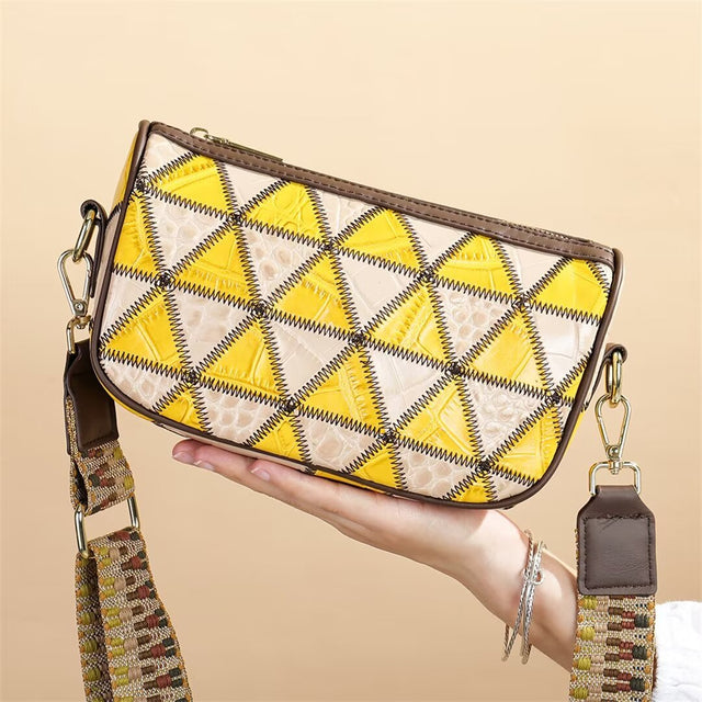 Ostranuxe Zippered Companion