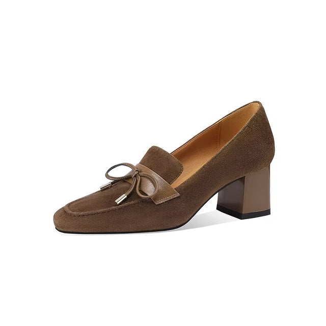 Sleek wave-sculpted dreamstep illusions