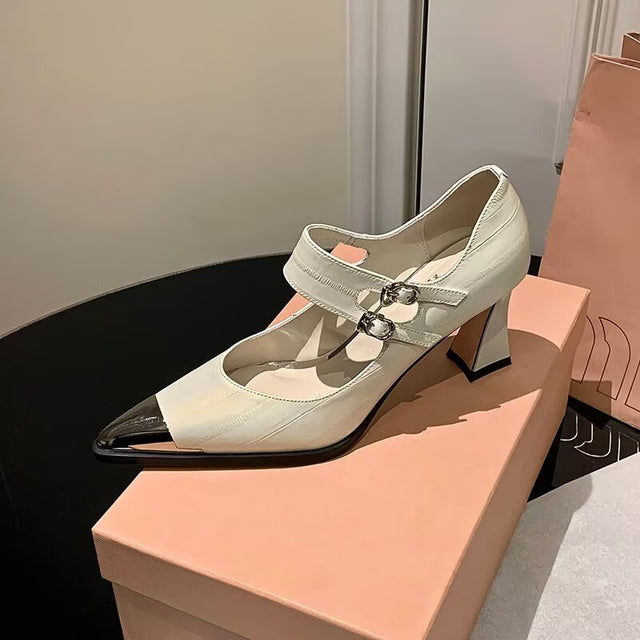 Flowing Kineti Arc Stride For Future Steps