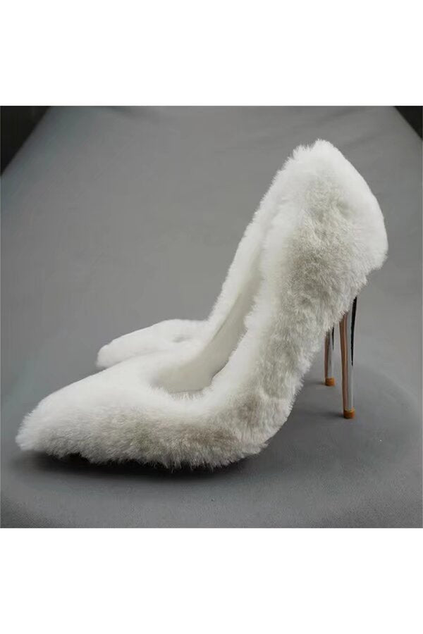 Silvareign Ebonique Event Pumps