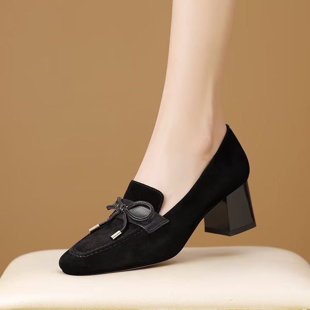 Sleek wave-sculpted dreamstep illusions