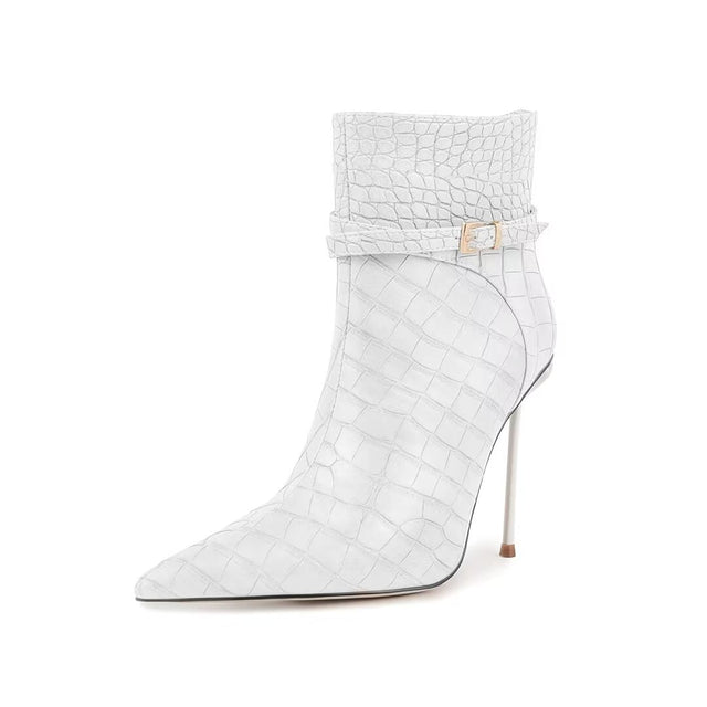 Veltique Ostranuxe Splendora Footwear