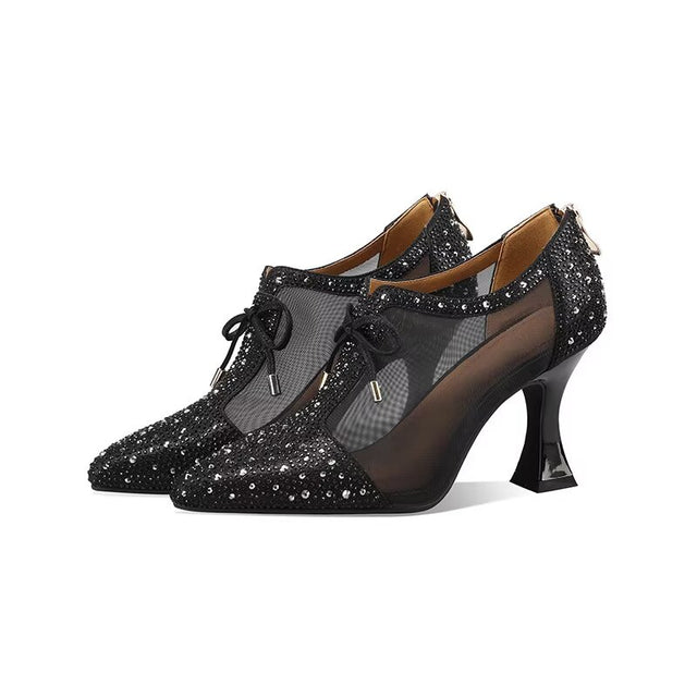 Soaring Flux Ridges Embrace Empowered Footsteps