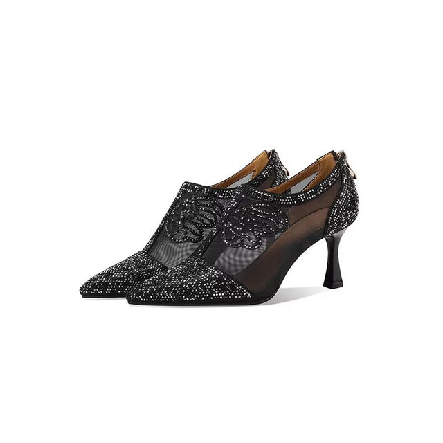 Soar in Sinuous Stride with Zephyra WingSoles