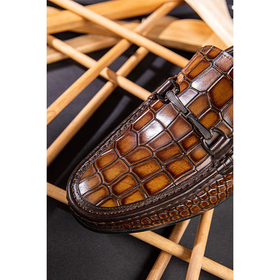 #Color_Brown