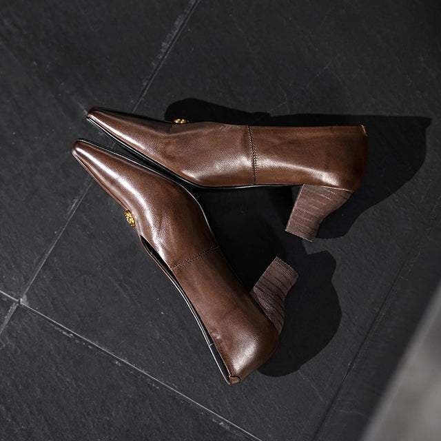 Effortless Elegance: Veltique Heels