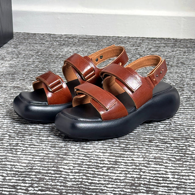 Celestova Chic Buckle Leather Sandals