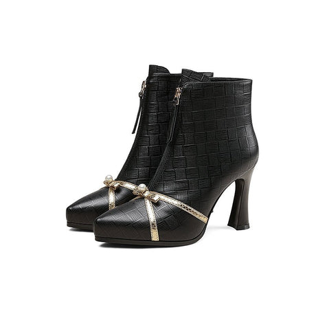 #Color_Black Leather