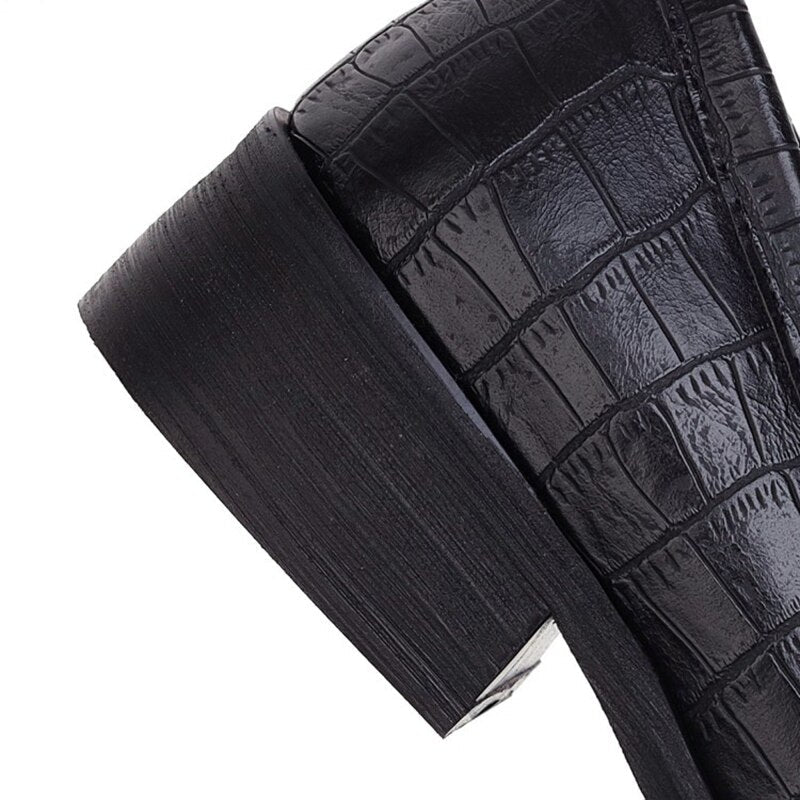 #Color_Black
