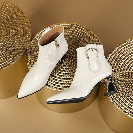 #Color_White Leather