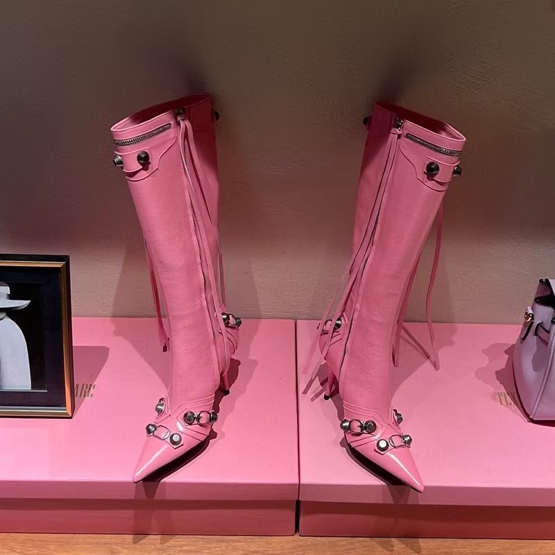 #Color_Pink