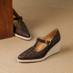 Aurastyle Veltique Slip-On Wedges
