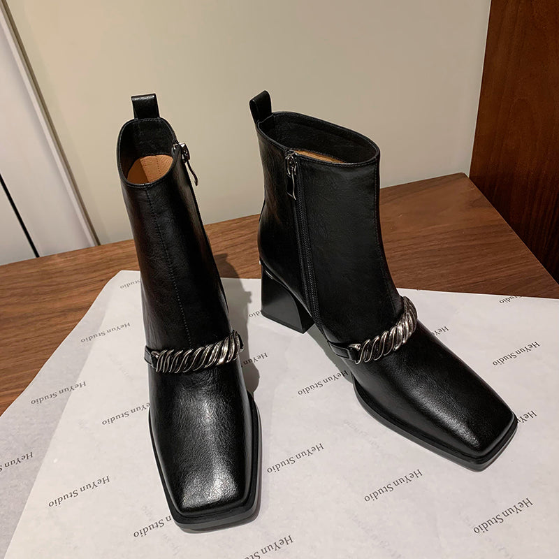 Goldara Slip-On Boots