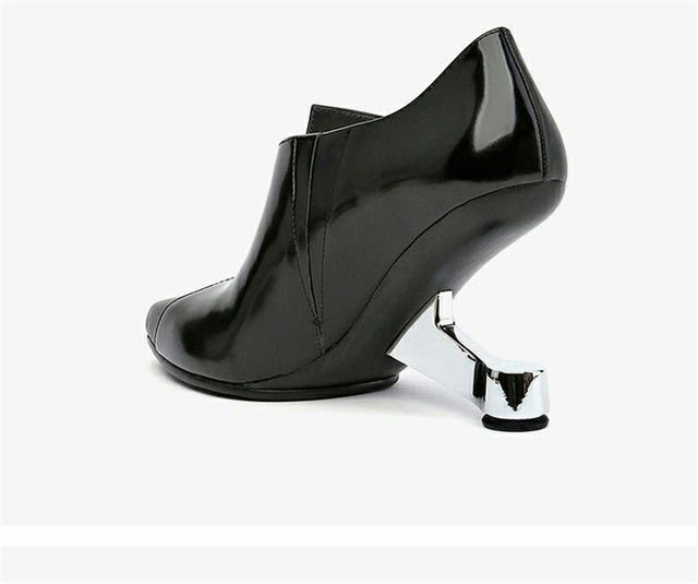 AlliLuxe Glossy Slip On Pumps