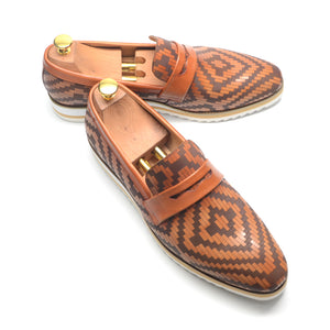 LuxeVerium Sovereign Monk Footwear