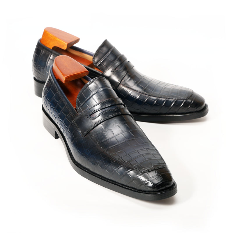 CrocoLux Exquisite Slip-on Loafers