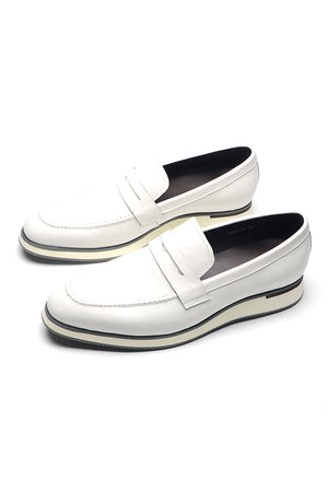 Chic CrocLeather Round Toe Slip-On Dress Shoes