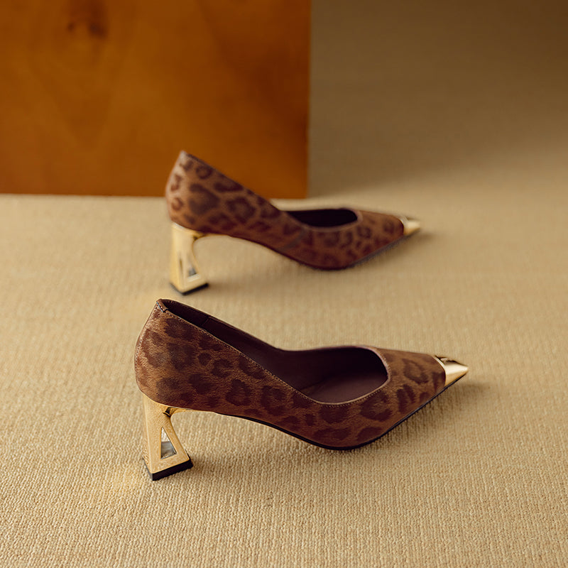 Marbelleve Classic Pumps