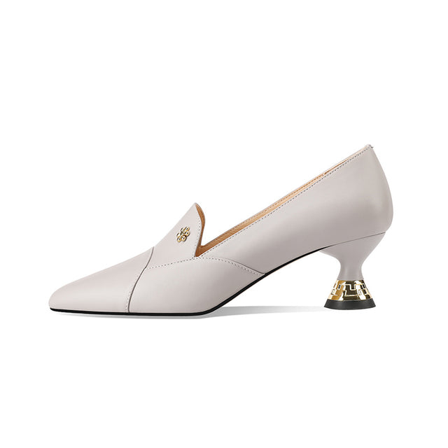 Chic Leather Pointed Toe Slip-on Pumps