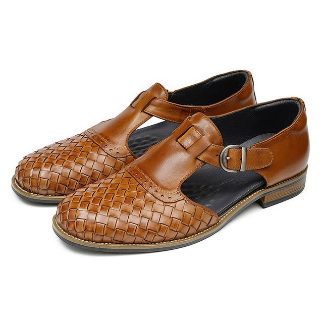 Eldorian Chic Buckle Leather Sandals