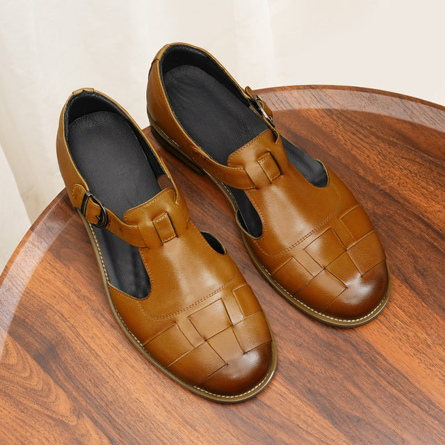 Celestova Chic Buckle Leather Sandals