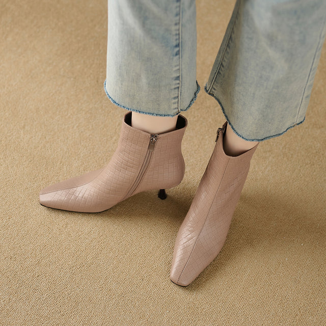 Auburnyx Couture Pointed Toe Event Boots