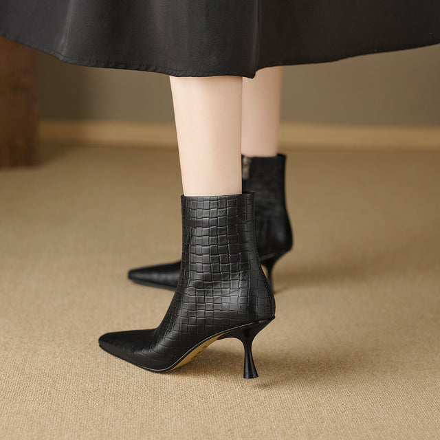 Auburnyx Couture Pointed Toe Event Boots