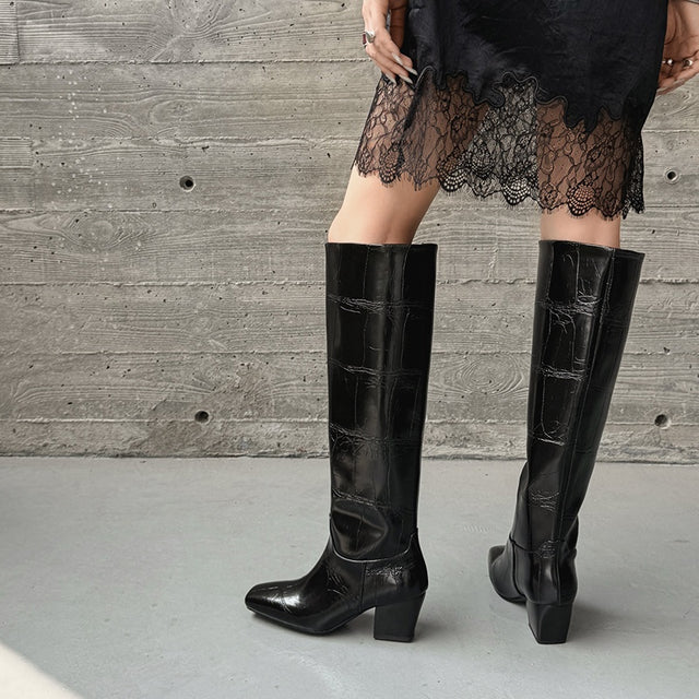 Veltique Timeless Elevation Boots