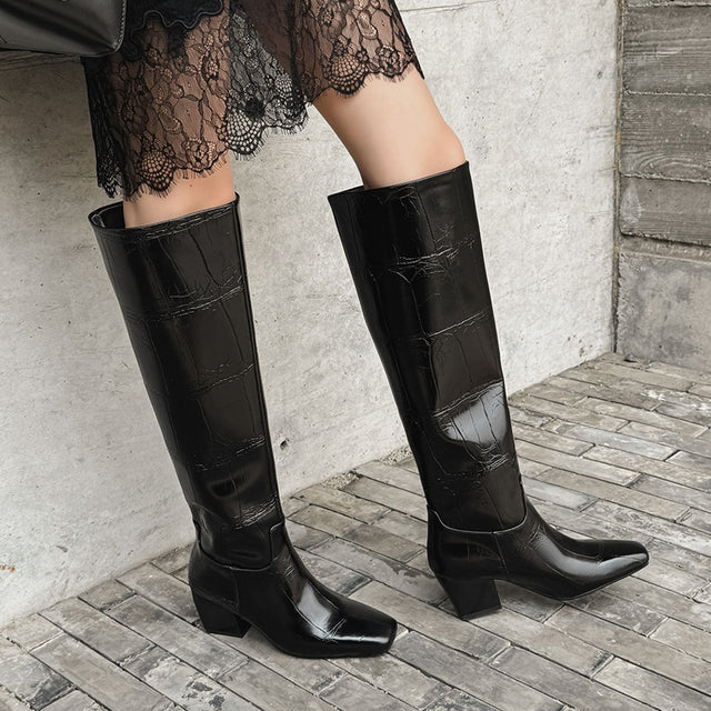 Veltique Timeless Elevation Boots