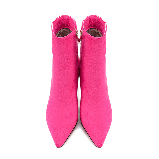 Ebonique Signature Zipper Boots