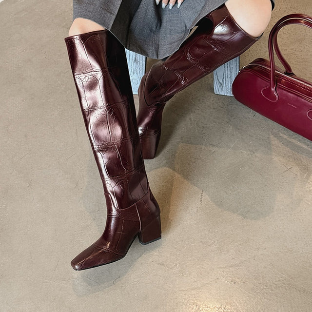 Veltique Timeless Elevation Boots