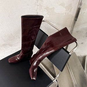 Veltique Timeless Elevation Boots