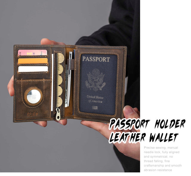 Laquelle Luxe Zipper Passpost Purse
