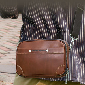 Fashionista's Chic Leather Crossbody Messenger Bag