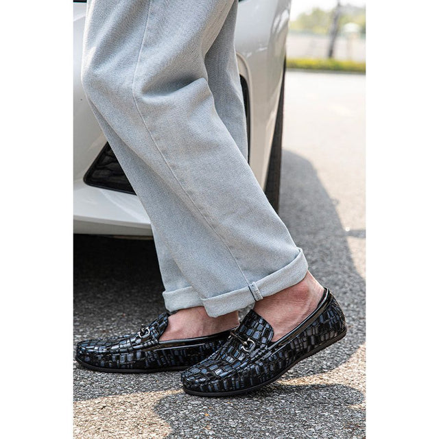 AlliTex Breathable Slip-On Loafers: Classy Alligator Texture