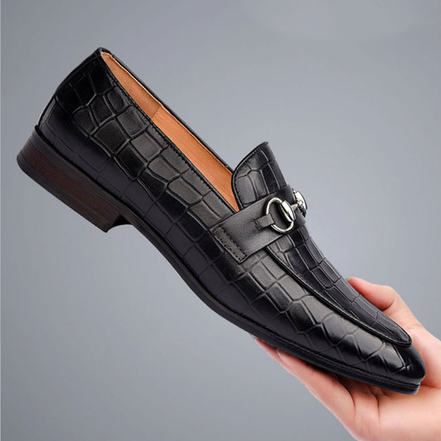 Elegant Round-Toe Cow Leather Loafers