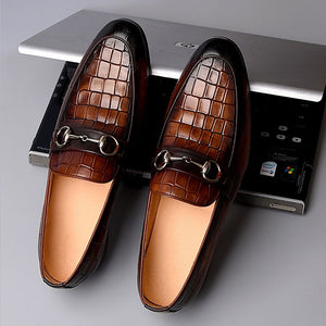 Elegant Round-Toe Cow Leather Loafers