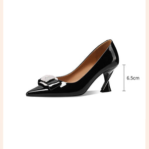 RetroLuxe Classy Leather Stiletto Pumps