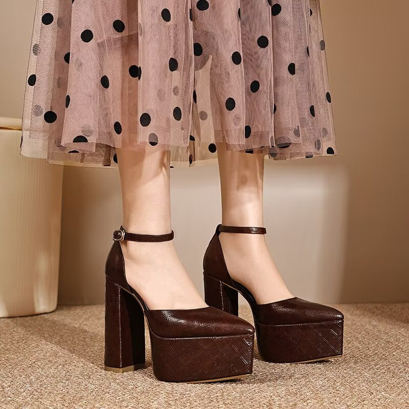 Enlevira Star Heels