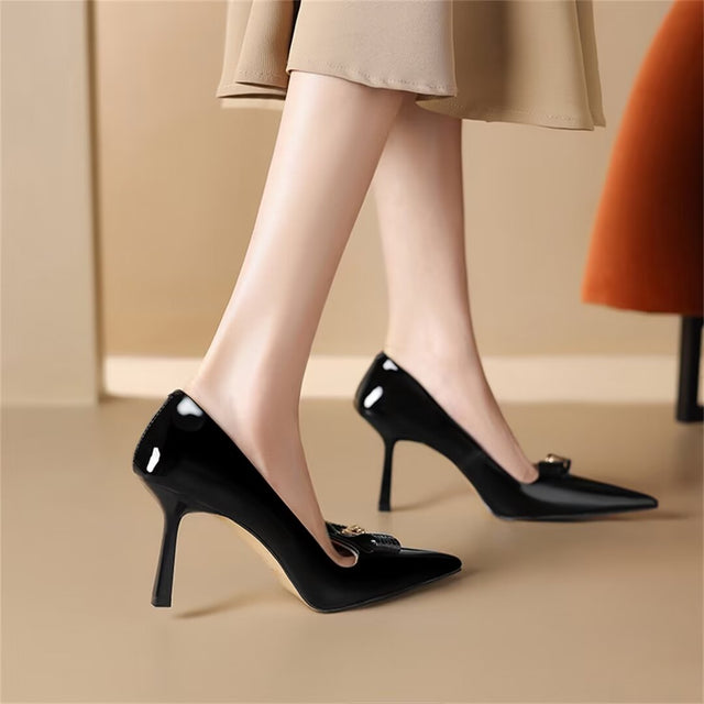 Daring Elevation Leather Pumps