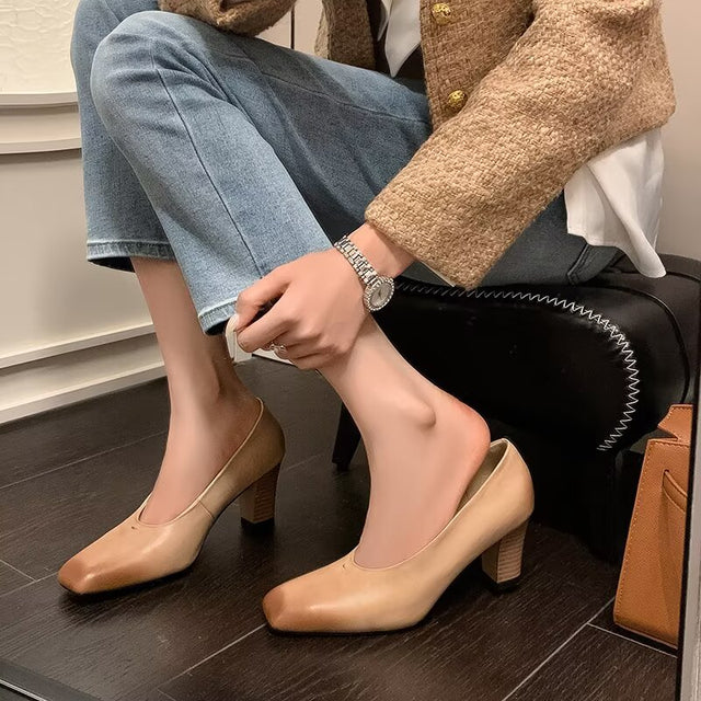 Braviora Bold Heels