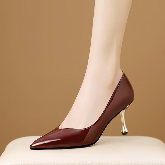 Raviska Twirl-Sculpt Silhouette Elevates Your Stride