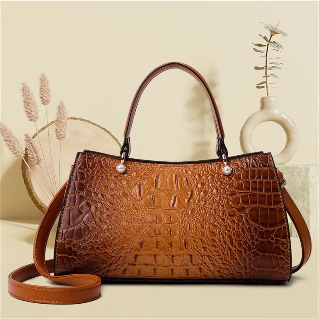 Trendsetter Alligator Pattern Bag