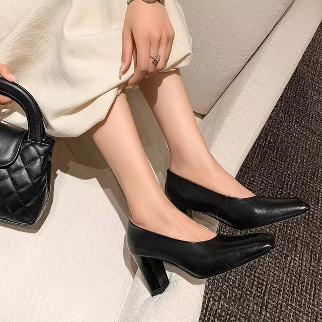 Braviora Bold Heels