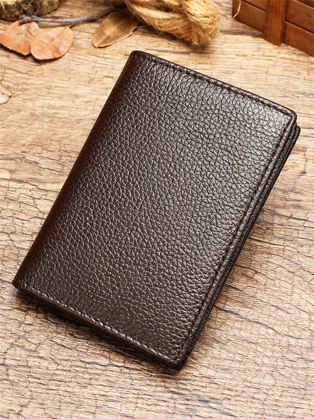 Veltique Sleek Zip-around Wallet