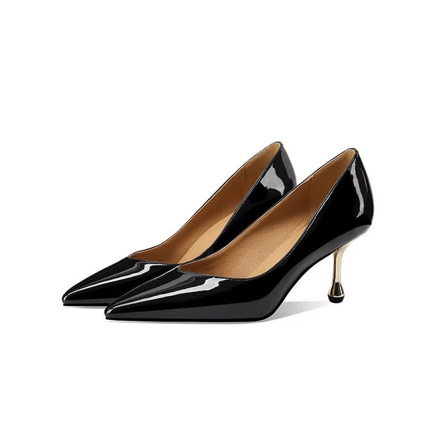 Raviska Twirl-Sculpt Silhouette Elevates Your Stride