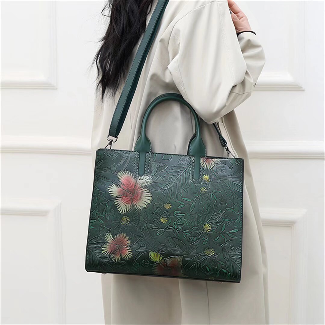 LuxuryLattice Alligator Tote